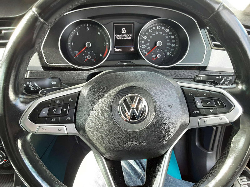 Volkswagen Passat 2.0 Passat SEL TDI Semi-Auto 5dr 5dr Automatic 2026