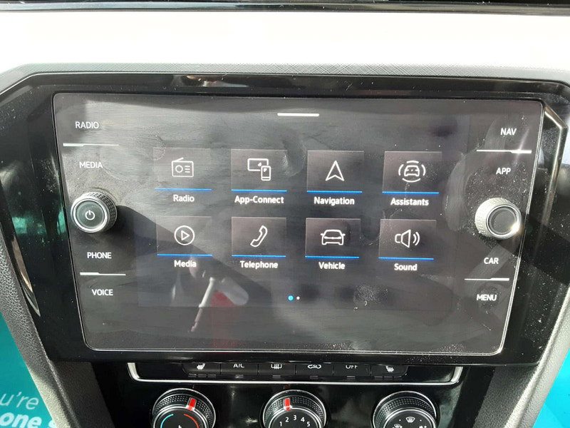 Volkswagen Passat 2.0 Passat SEL TDI Semi-Auto 5dr 5dr Automatic 2026