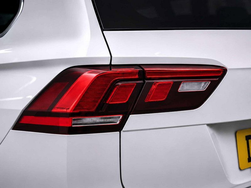 Volkswagen Tiguan 1.5 Tiguan R-Line TSi Semi-Auto 5dr 5dr Automatic 2026