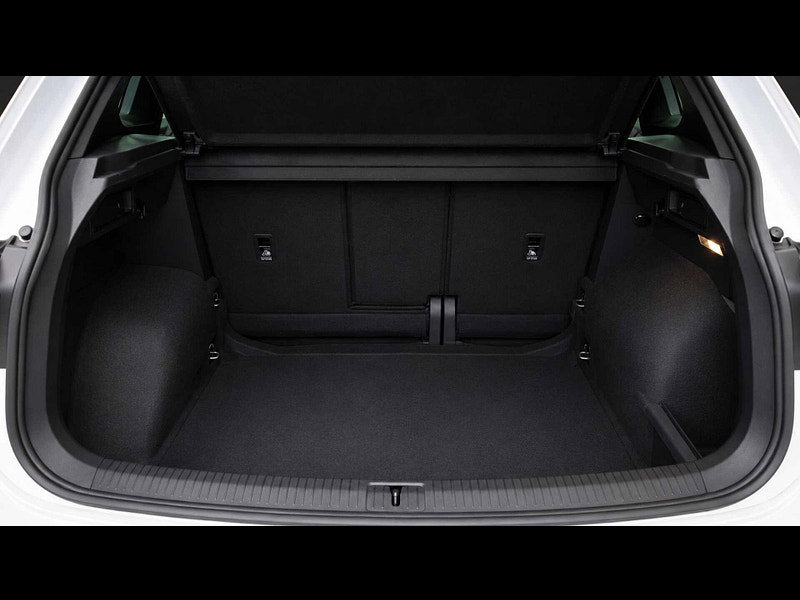 Volkswagen Tiguan 1.5 Tiguan R-Line TSi Semi-Auto 5dr 5dr Automatic 2026