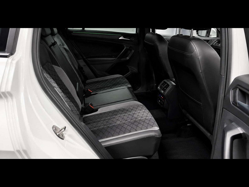 Volkswagen Tiguan 1.5 Tiguan R-Line TSi Semi-Auto 5dr 5dr Automatic 2026