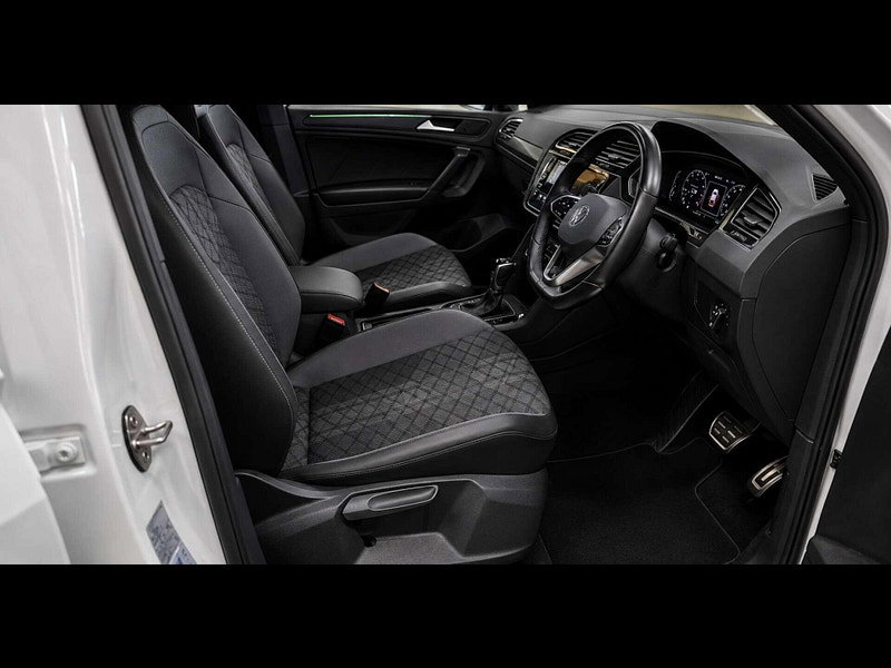 Volkswagen Tiguan 1.5 Tiguan R-Line TSi Semi-Auto 5dr 5dr Automatic 2026