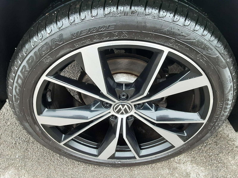 Volkswagen Tiguan 1.5 Tiguan R-Line TSi Semi-Auto 5dr 5dr Automatic 2026