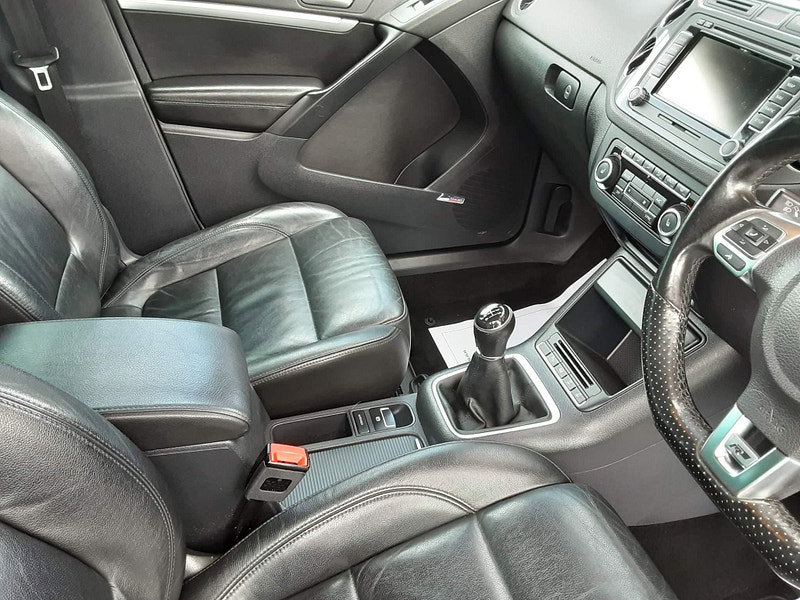 Volkswagen Tiguan 2.0 TDI BlueMotion Tech R-Line 4WD Euro 5 (s/s) 5dr (Nav) 5dr Manual 2026
