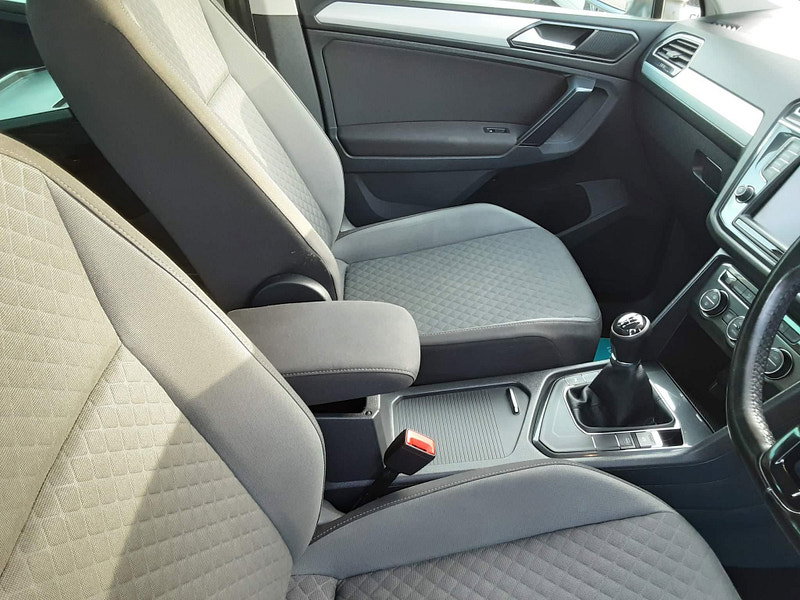Volkswagen Tiguan 2.0 TDI BlueMotion Tech SE Navigation Euro 6 (s/s) 5dr 5dr Manual 2026