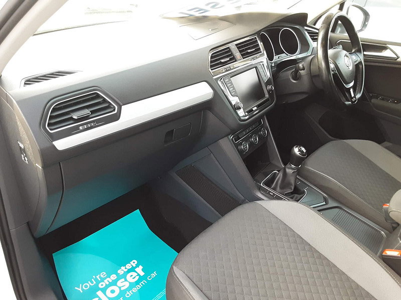 Volkswagen Tiguan 2.0 TDI BlueMotion Tech SE Navigation Euro 6 (s/s) 5dr 5dr Manual 2026