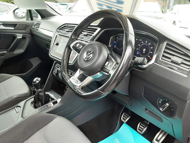 Volkswagen Tiguan 2.0 TDI R-Line Tech Euro 6 (s/s) 5dr 5dr Manual 2026