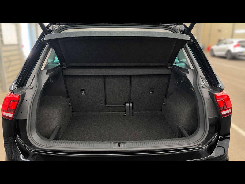 Volkswagen Tiguan 2.0 Tiguan Life TDI Semi-Auto 5dr 5dr Automatic 2026
