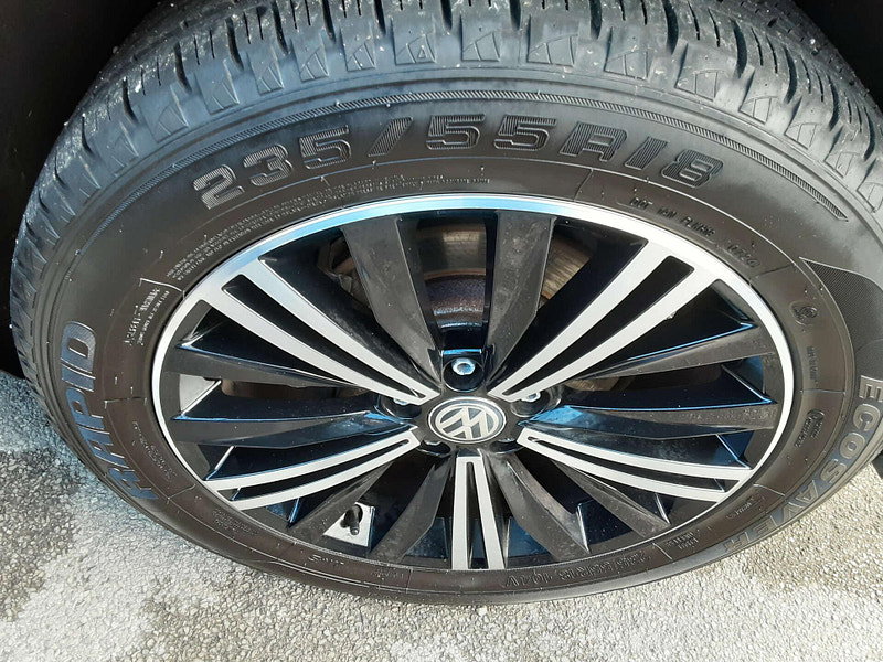 Volkswagen Tiguan 2.0 Tiguan SE Nav TDI BlueMotion Technology 4Motion Semi-Auto 4WD 5dr 5dr Automatic 2026