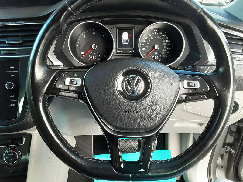 Volkswagen Tiguan 2.0 Tiguan SE Nav TDI BlueMotion Technology 4Motion Semi-Auto 4WD 5dr 5dr Automatic 2026
