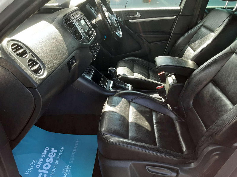 Volkswagen Tiguan 2.0 Tiguan R-Line Edition TDI BlueMotion Technology 4Motion Semi-Auto 4WD 5dr 5dr Automatic 2026