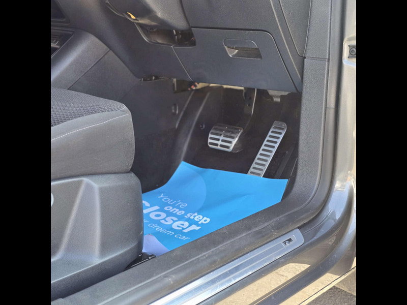 Volkswagen Tiguan 2.0 Tiguan R-Line TDI BlueMotion Technology 4Motion Semi-Auto 4WD 5dr 5dr Automatic 2026
