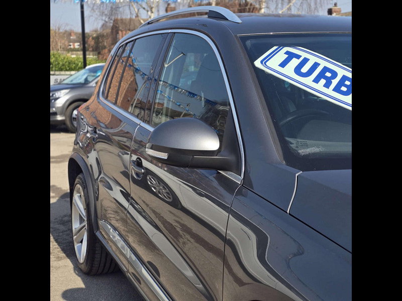 Volkswagen Tiguan 2.0 Tiguan R-Line TDI BlueMotion Technology 4Motion Semi-Auto 4WD 5dr 5dr Automatic 2026