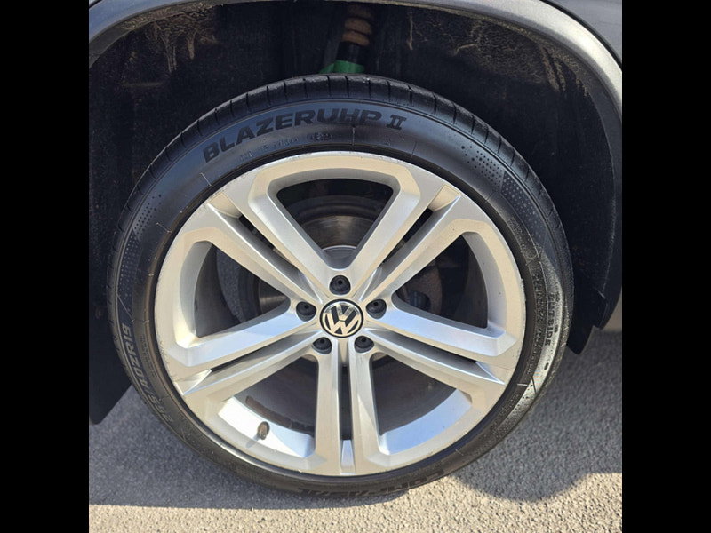 Volkswagen Tiguan 2.0 Tiguan R-Line TDI BlueMotion Technology 4Motion Semi-Auto 4WD 5dr 5dr Automatic 2026