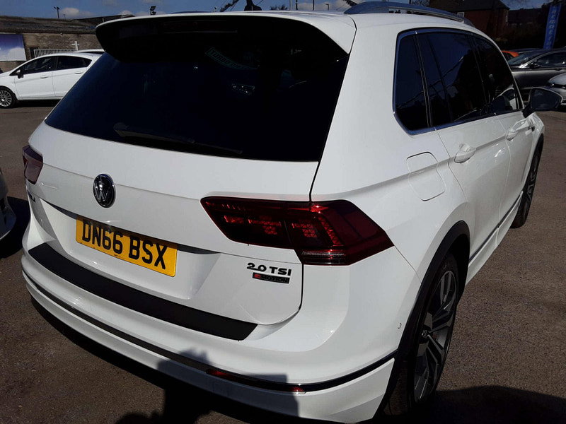 Volkswagen Tiguan 2.0 Tiguan R-Line TSi BlueMotion Technology 4Motion Semi-Auto 4WD 5dr 5dr Automatic 2026