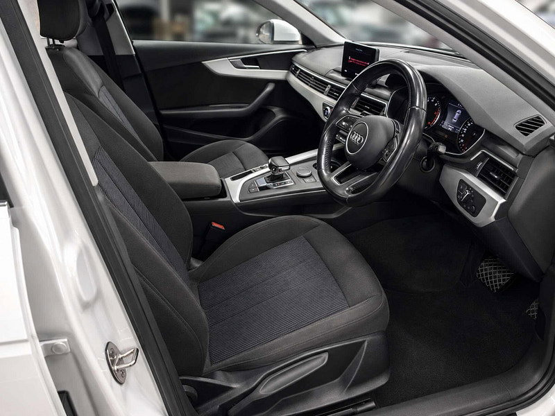 Audi A4 2.0 A4 SE Ultra TDI Semi-Auto 5dr 5dr Automatic 2026