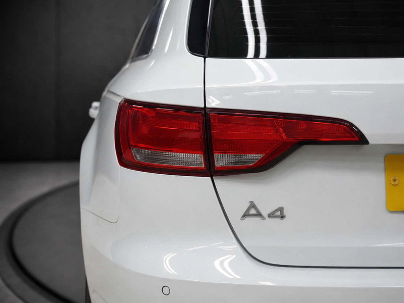 Audi A4 2.0 A4 SE Ultra TDI Semi-Auto 5dr 5dr Automatic 2026