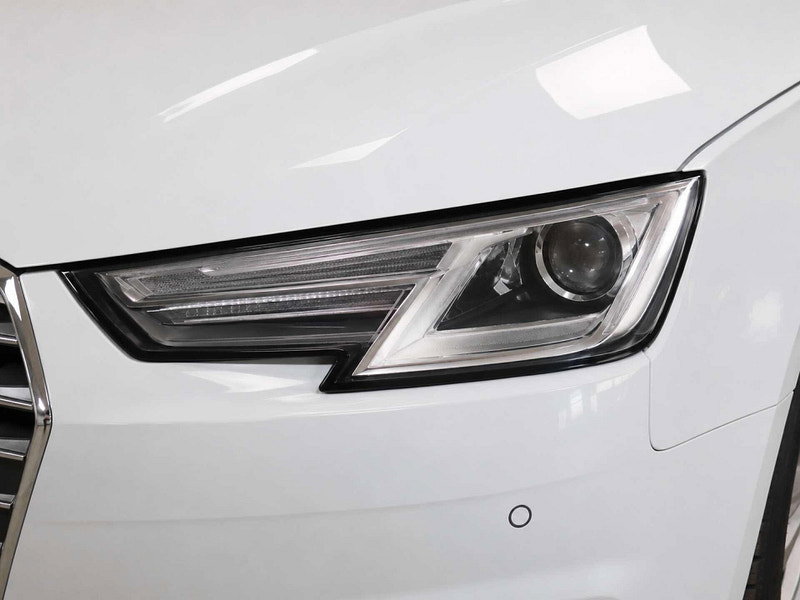 Audi A4 2.0 A4 SE Ultra TDI Semi-Auto 5dr 5dr Automatic 2026