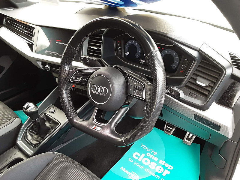 Audi A1 1.0 TFSI 30 Black Edition Sportback Euro 6 (s/s) 5dr 5dr Manual 2026