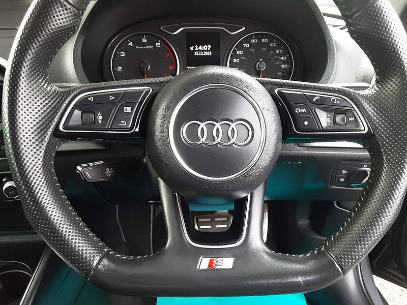 Audi A3 1.5 TFSI CoD 35 S line S Tronic Euro 6 (s/s) 4dr 4dr Automatic 2026