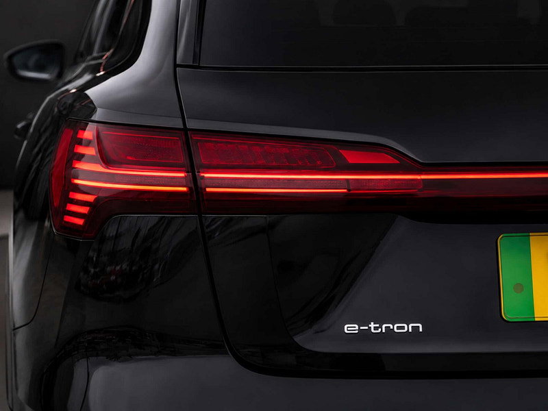 Audi E-tron e-tron Black Edition 55 Quattro 4WD 5dr 5dr Automatic 2026