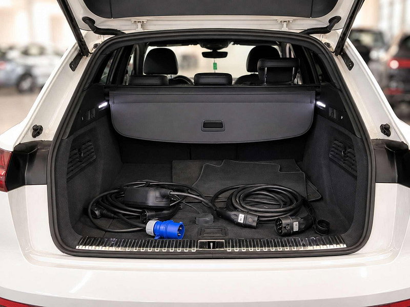 Audi E-tron e-tron S Line 55 Quattro 4WD 5dr 5dr Automatic 2026
