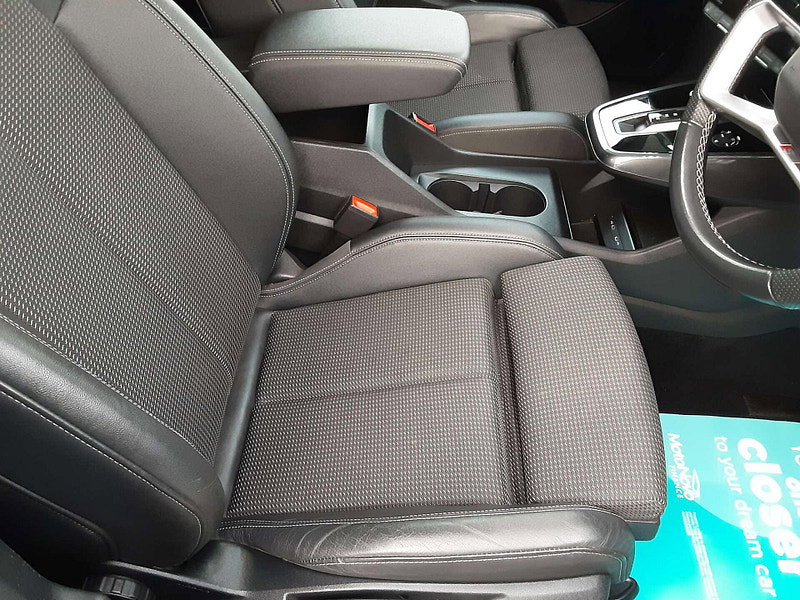 Audi Q4 E-TRON Q4 e-tron S Line 40 5dr 5dr Automatic 2026