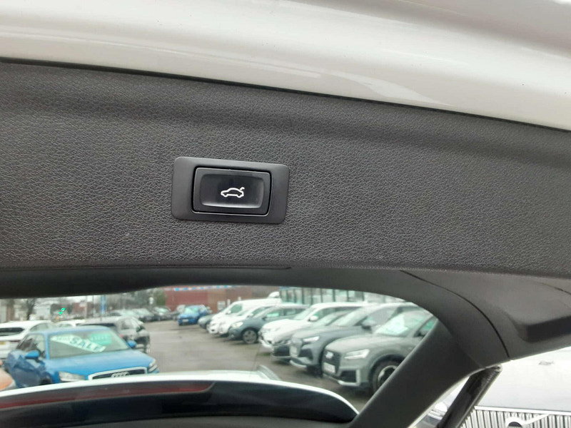 Audi Q3 2.0 Q3 S Line+ TDI Quattro Semi-Auto 4WD 5dr 5dr Automatic 2026