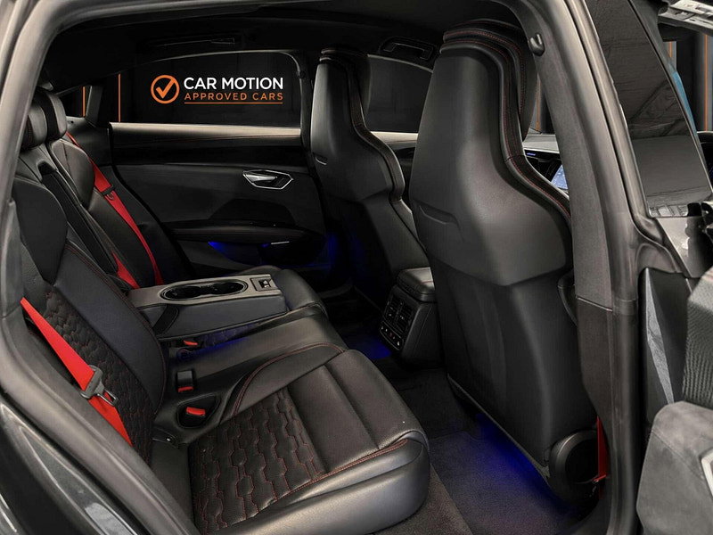 Audi Rs e-tron gt RS e-tron GT Carbon Vorsprung 4WD 4dr 4dr Automatic 2026