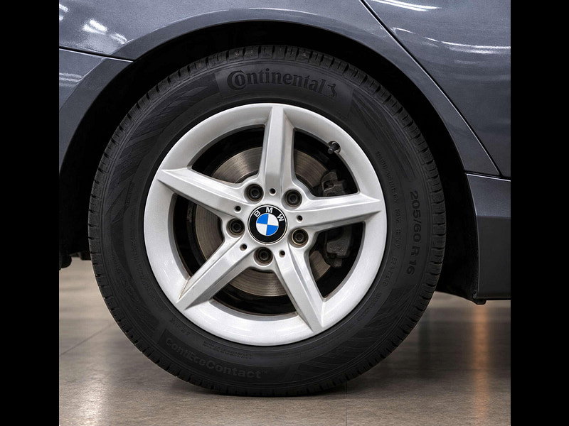 BMW 1 Series 1.5 118i SE Auto 5dr 5dr Automatic 2026