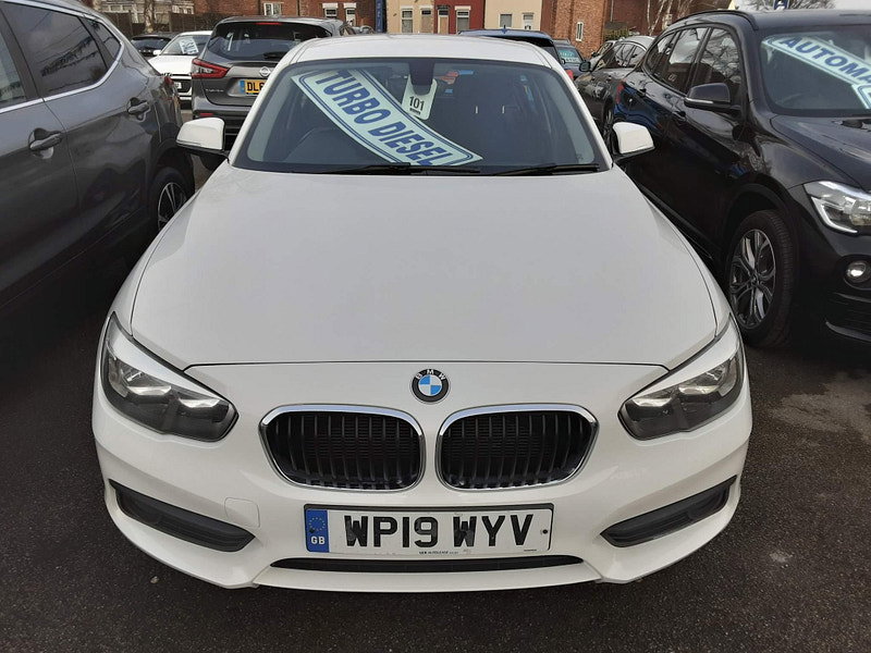 BMW 1 Series 2.0 118d SE Euro 6 (s/s) 5dr 5dr Manual 2026