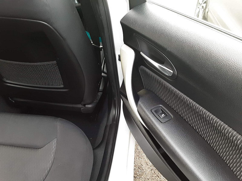 BMW 1 Series 2.0 118d SE Euro 6 (s/s) 5dr 5dr Manual 2026