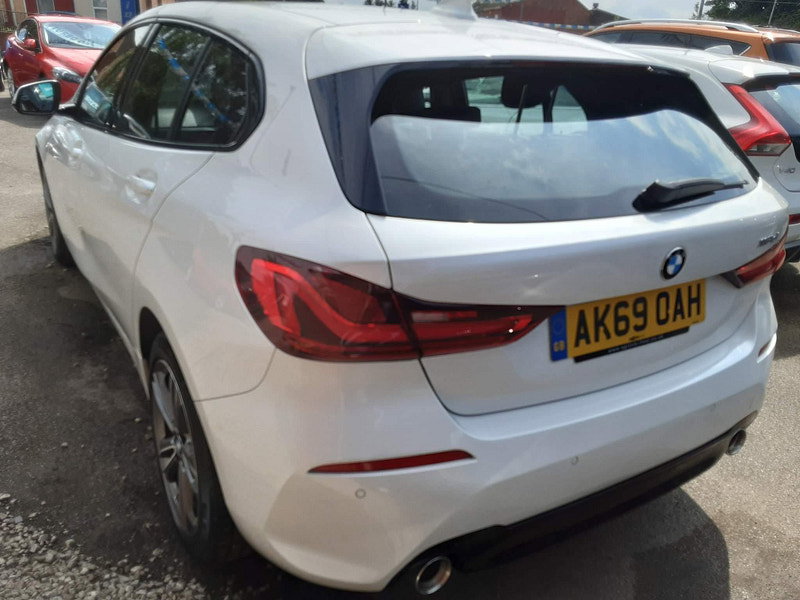 BMW 1 Series 2.0 118d Sport Auto Euro 6 (s/s) 5dr 5dr Automatic 2026