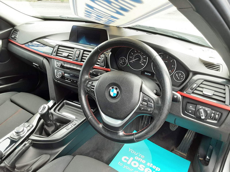 BMW 3 Series 2.0 320d Sport Touring Euro 5 (s/s) 5dr 5dr Manual 2026
