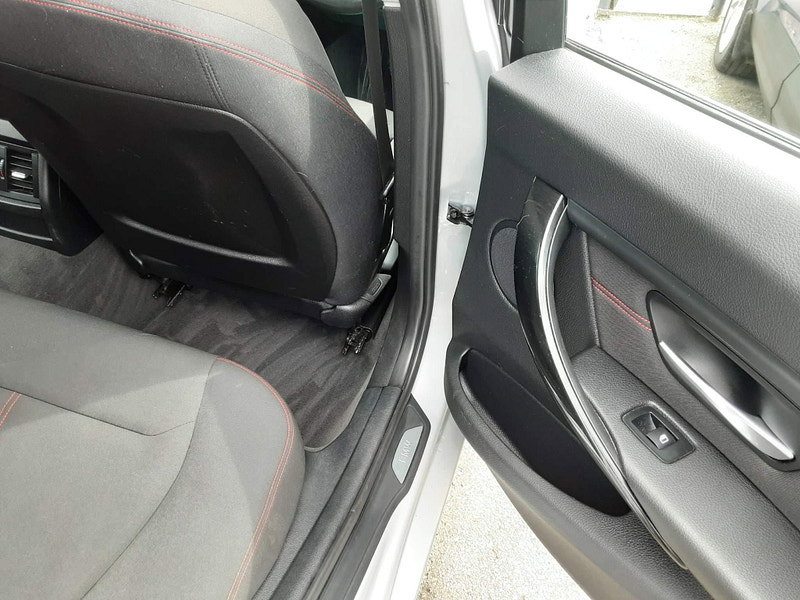 BMW 3 Series 2.0 320d Sport Touring Euro 5 (s/s) 5dr 5dr Manual 2026