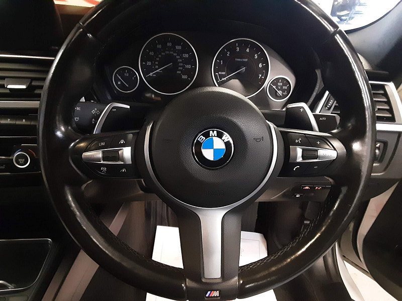 BMW 3 Series 2.0 330e 7.6kWh M Sport Auto Euro 6 (s/s) 4dr 4dr Automatic 2026