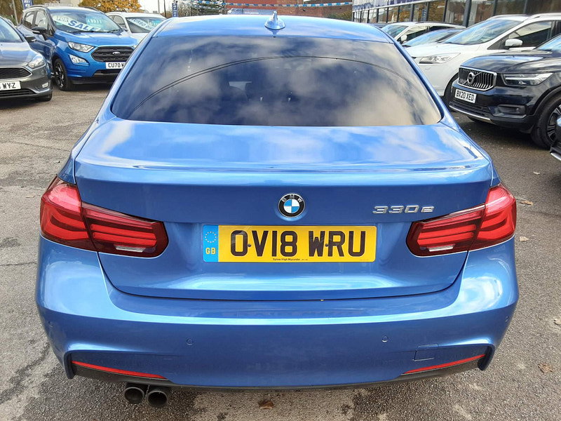 BMW 3 Series 2.0 330e 7.6kWh M Sport Shadow Edition Auto Euro 6 (s/s) 4dr 4dr Automatic 2026