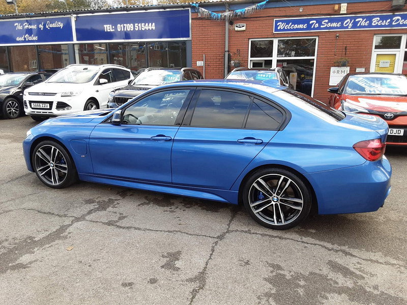 BMW 3 Series 2.0 330e 7.6kWh M Sport Shadow Edition Auto Euro 6 (s/s) 4dr 4dr Automatic 2026