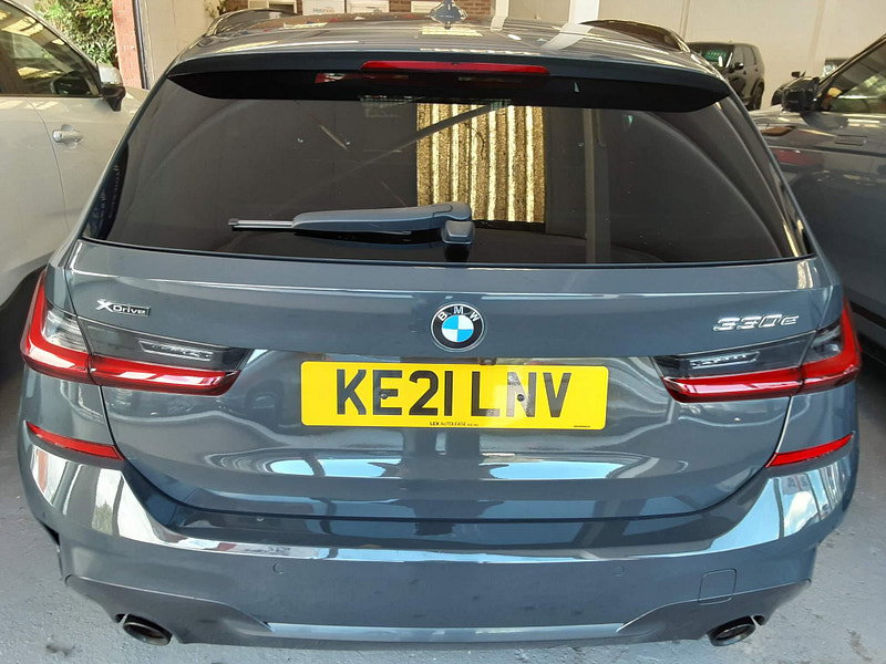 BMW 3 Series 2.0 330e 12kWh M Sport Pro Edition Touring Auto xDrive Euro 6 (s/s) 5dr 5dr Automatic 2026
