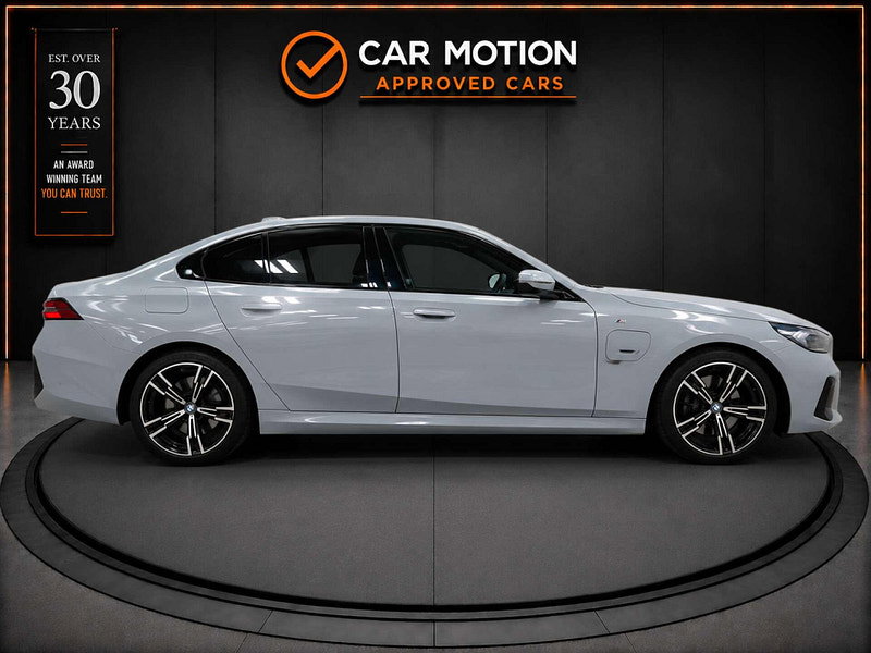 BMW 3 Series 2.0 330e M Sport Auto 4dr 4dr Automatic 2026