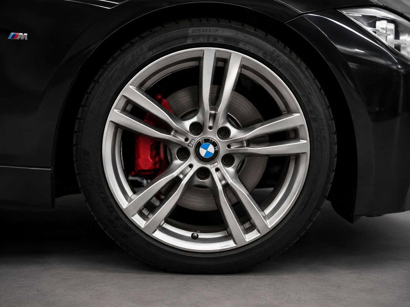BMW 3 Series 2.0 330e M Sport Auto 4dr 4dr Automatic 2026