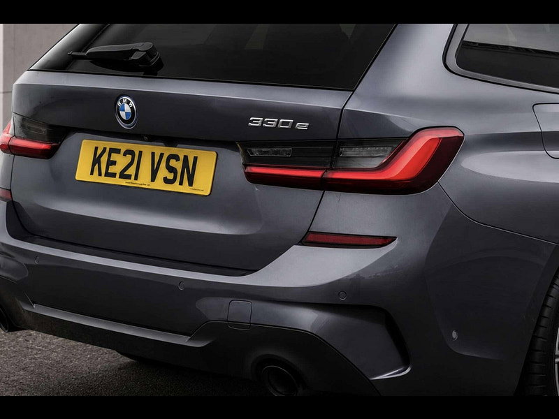 BMW 3 Series 2.0 330e M Sport Auto 5dr 5dr Automatic 2026