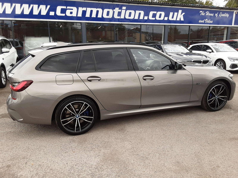 BMW 3 Series 2.0 330e M Sport Professional Edition Auto 5dr 5dr Automatic 2026