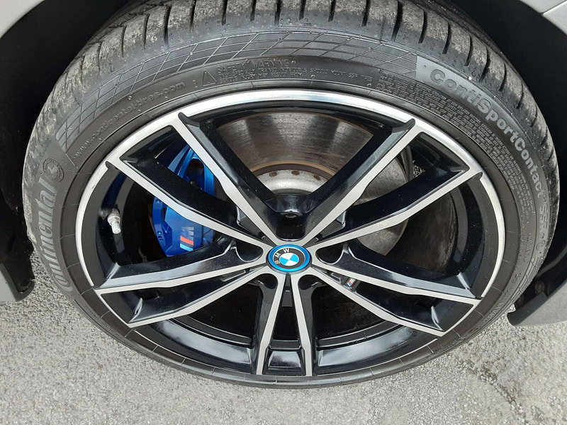 BMW 3 Series 2.0 330e M Sport Professional Edition Auto 5dr 5dr Automatic 2026