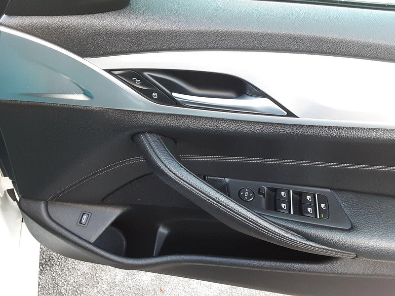 BMW 5 Series 2.0 520d SE Auto Euro 6 (s/s) 4dr 4dr Automatic 2026