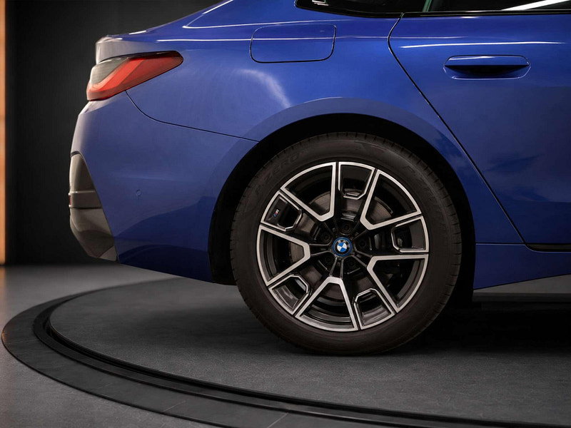 BMW i4 i4 eDrive 40 M Sport 5dr 5dr Automatic 2026