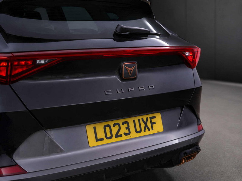 CUPRA Formentor 1.4 Formentor VZ1 PHEV Semi-Auto 5dr 5dr Automatic 2026