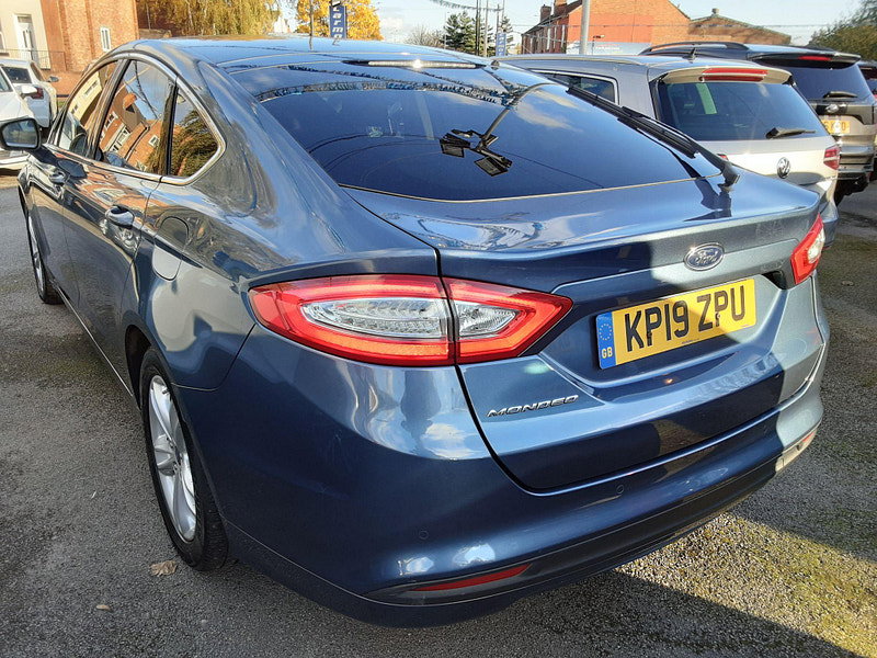 Ford Mondeo 2.0 TDCi ECO Zetec Edition Euro 6 (s/s) 5dr 5dr Manual 2026
