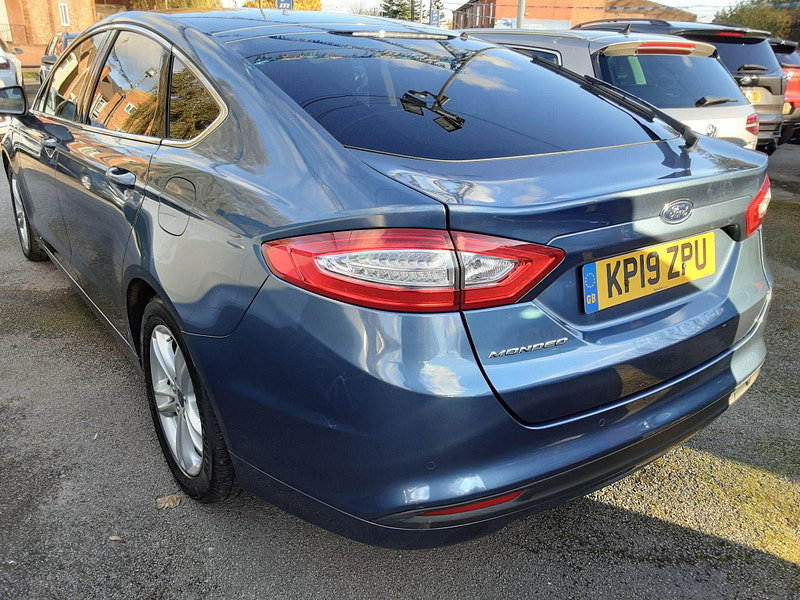 Ford Mondeo 2.0 TDCi ECO Zetec Edition Euro 6 (s/s) 5dr 5dr Manual 2026