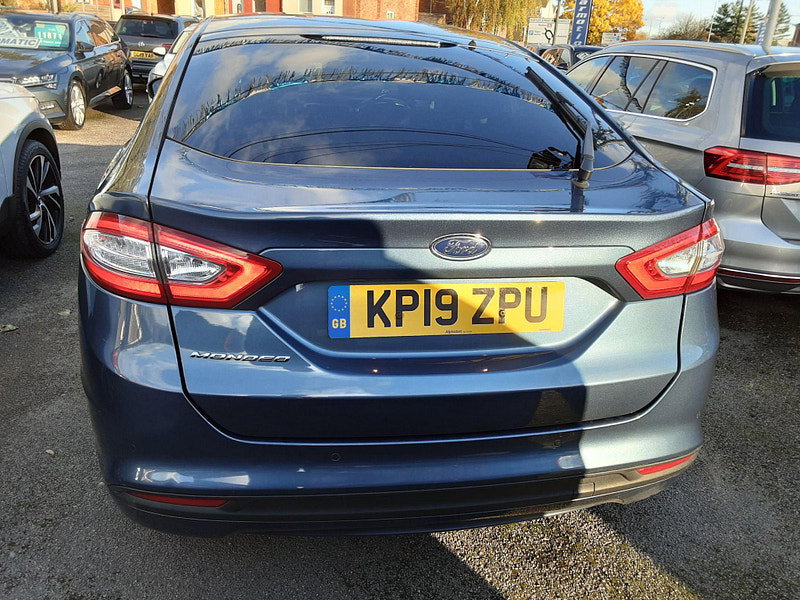 Ford Mondeo 2.0 TDCi ECO Zetec Edition Euro 6 (s/s) 5dr 5dr Manual 2026